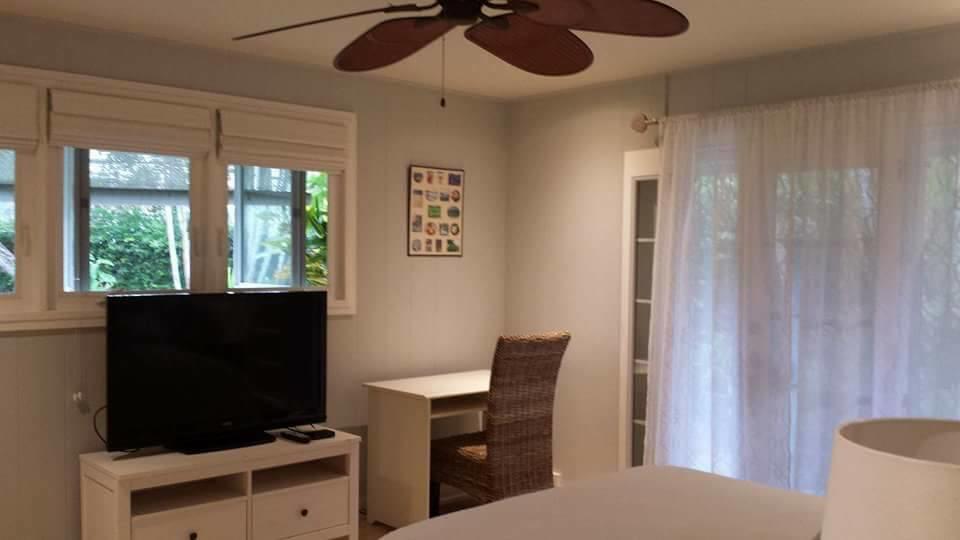 Paradise Palms B & B Kailua Exterior photo